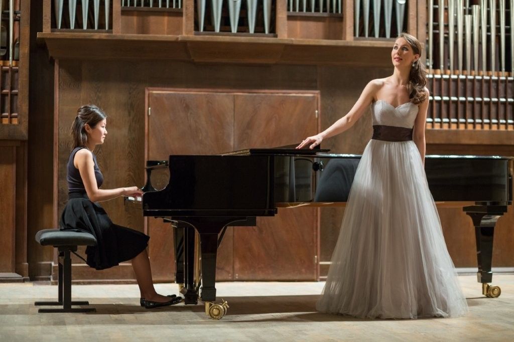 Actuaciones de ópera para eventos corporativos y galas en Sevilla